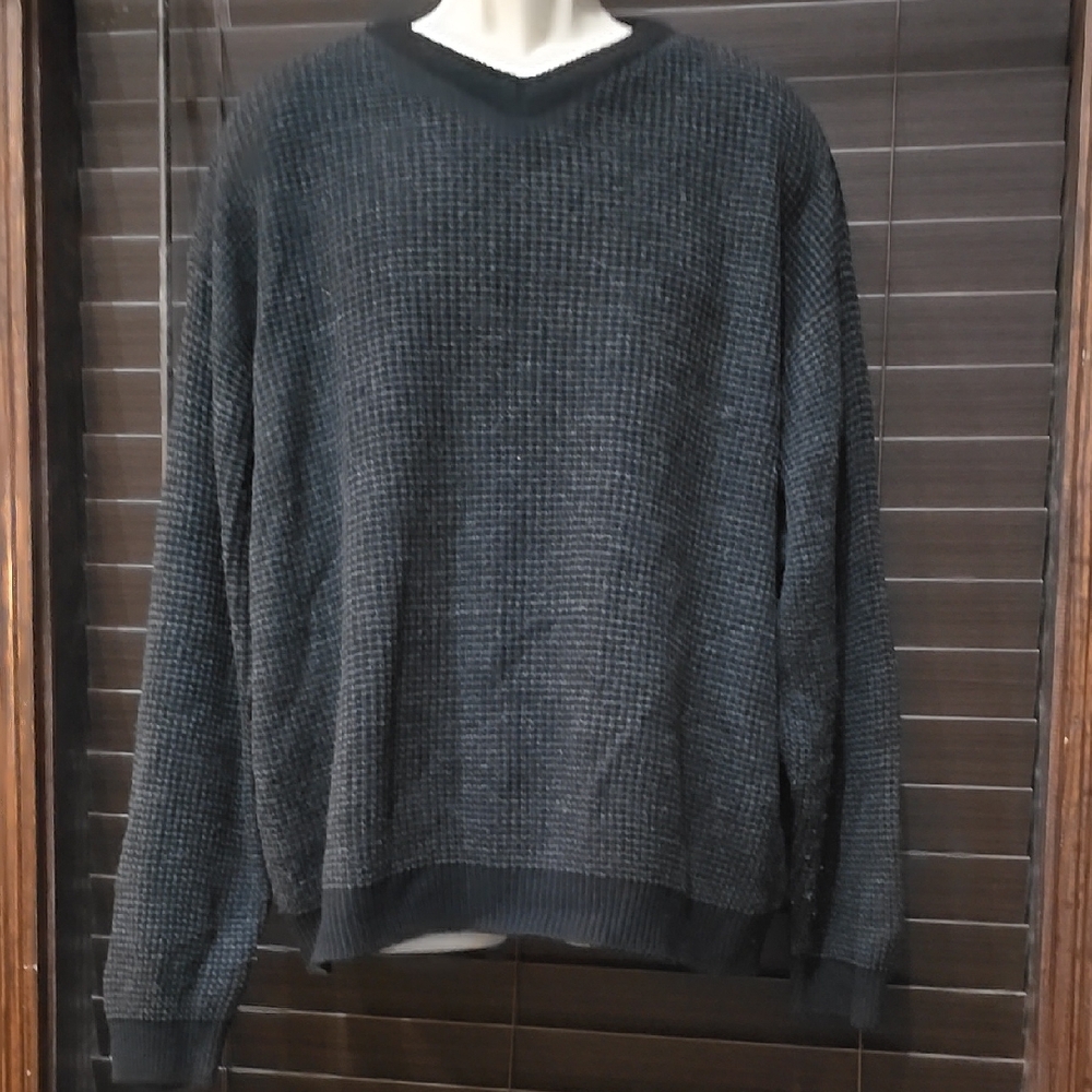 Black V-Neck Sweater with Ribbed Knit Texture and Relaxed Fit